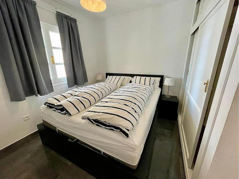 شقة Lux 2 Kmr App Stella Blanca Met Zwembaden Airco En Zeezicht فوينخيرولا المظهر الخارجي الصورة